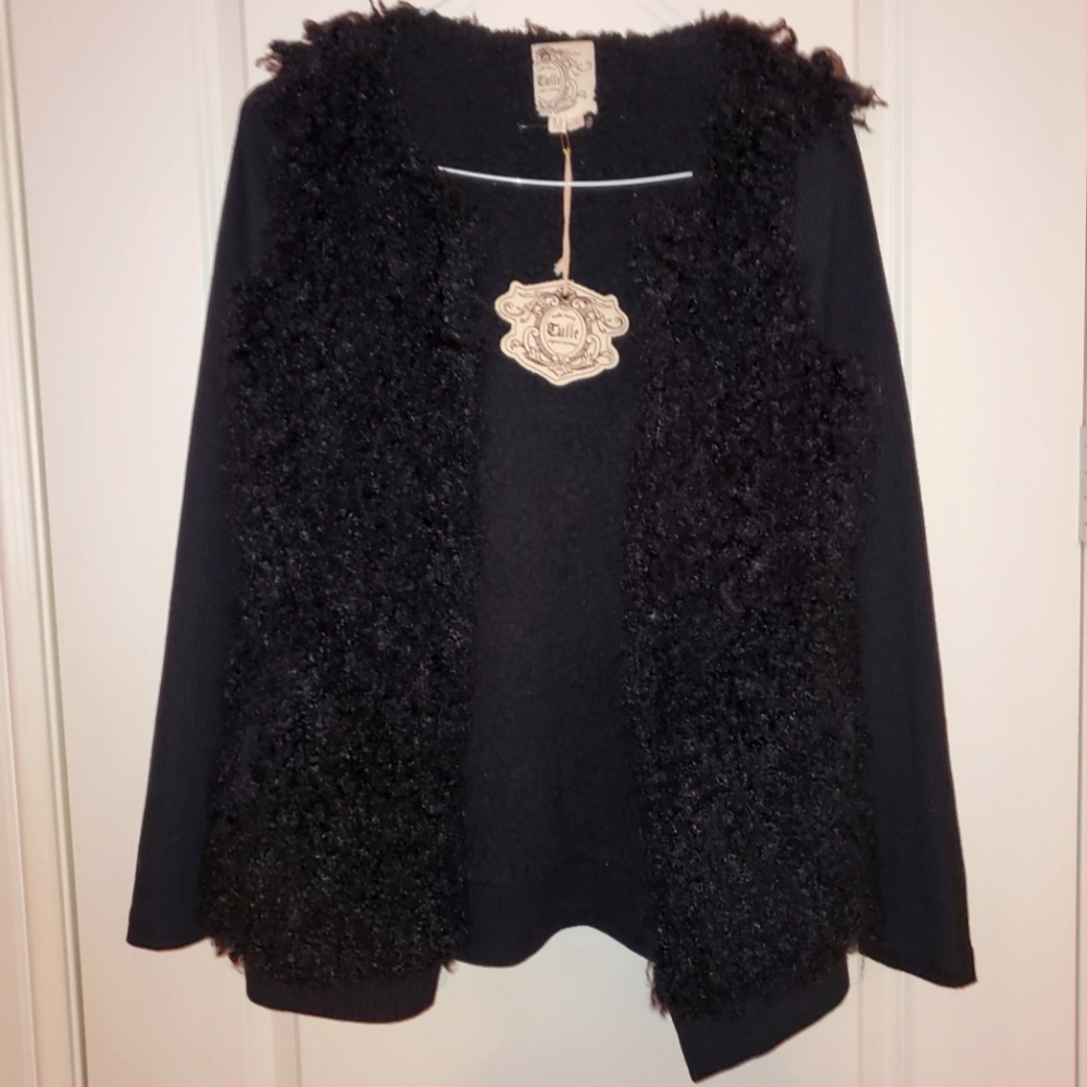 NWT Tulle Blacka Sherpa-like Teddy jacket
